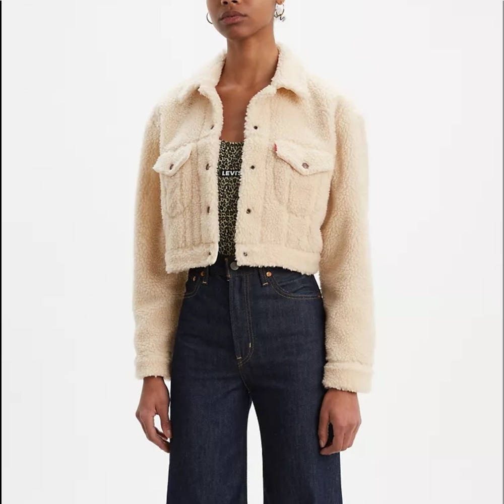 Levi’s cropped Sherpa Jacket M